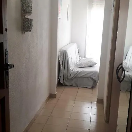 Appartement Lorena 18 *